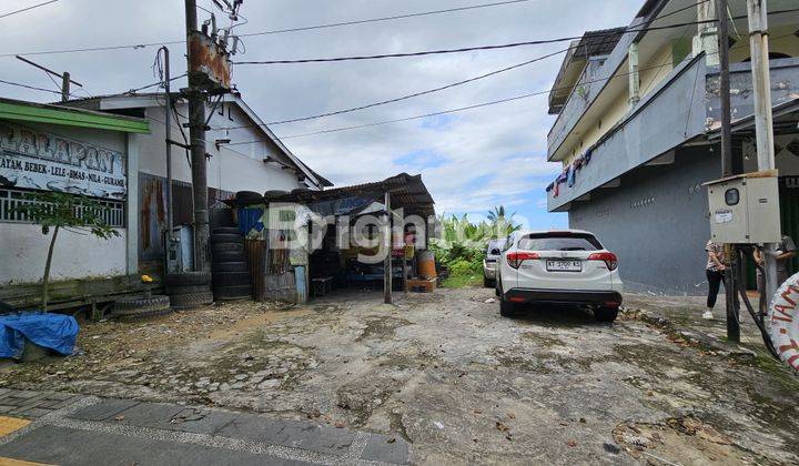 tanah kan pinggir jalan besar di Gunung Bakaran Balikpapan 1