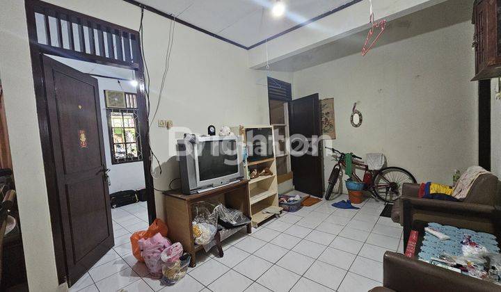 rumah minimalis 1 lantai cocok untuk hunian keluarga / mesh di tengah kota 2