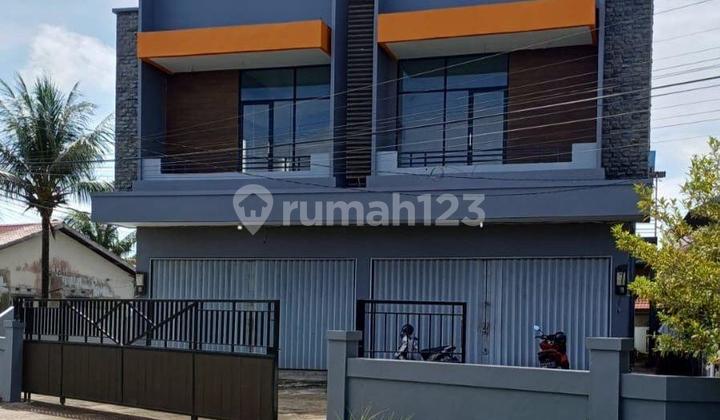 Ruko 2 Unit Jadi 1 Di Lokasi Strategis Di Pontianak Ruko 2 Unit Jadi 1 Di Lokasi Strategis Di Pontianak