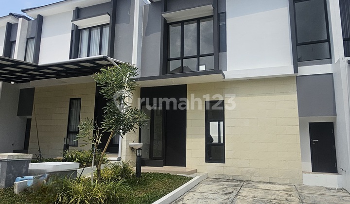 New Minimalist House in Grandcity New Minimalist House in Grandcity