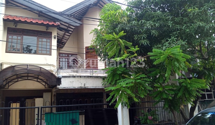 Ready-to-occupy Babatan Jati Utara Residence, Sidoarjo. Ready-to-occupy Babatan Jati Utara Residence, Sidoarjo.