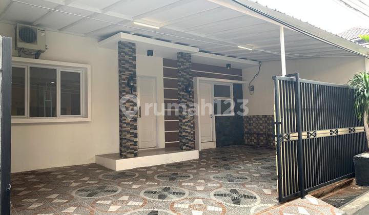Rumah Tebet Barat Dalam Jakarta Selatan