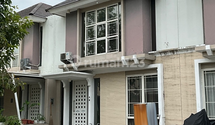 Rumah The Greenlake Citraland dekat Pakuwon Mall Surabaya barat