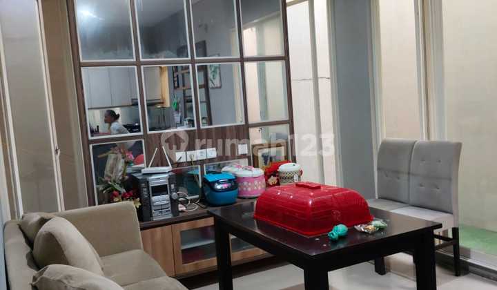 Rumah Greenlake Citraland Surabaya Barat Siap Huni Dekat National Hospital, Kampus, Sekolah Strategis