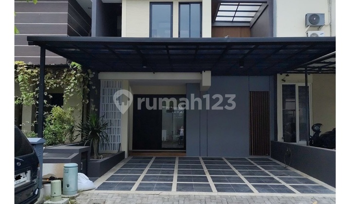 Rumah Dian Istana Mocca Vrbana dekat Pakuwon Mall Rumah Dian Istana Mocca Vrbana dekat Pakuwon Mall