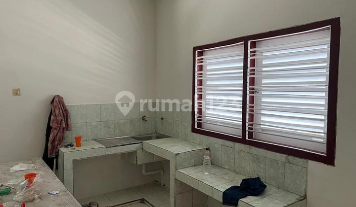 Rumah Manyar Airdas siap huni strategis 2