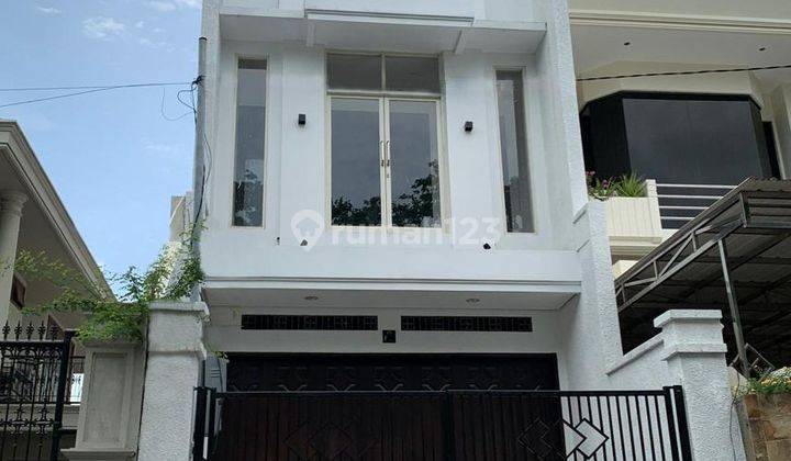 Rumah Satelit barat Surabaya barat 1