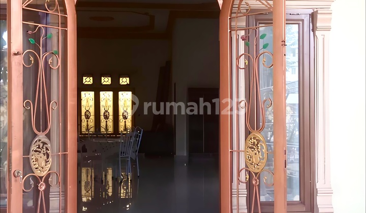 Rumah Luas Hook Jl. Bukit Barisan. Daerah Krakatau & Pancing 2