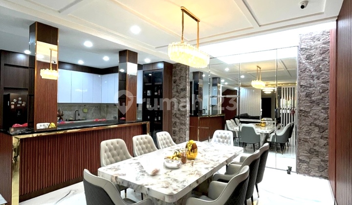 Taman Malibu Indah. Full Furnished. Baru Renovasi. Modern Look 2