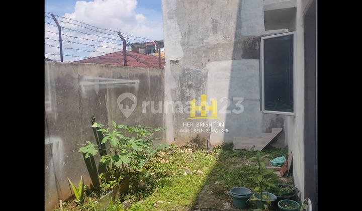 Ruko Komplek Mentari Abadi. Jl Taduan,dekat Jl Pancing,shm,kosong 6