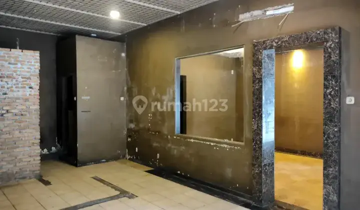 Di Sewakan Bangunan Komersial Jl Merak Jingga Lokasi Emas 3