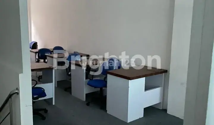 Di Sewakan Ruko Di Komplek Mall Center Point, Semi Furnished 6