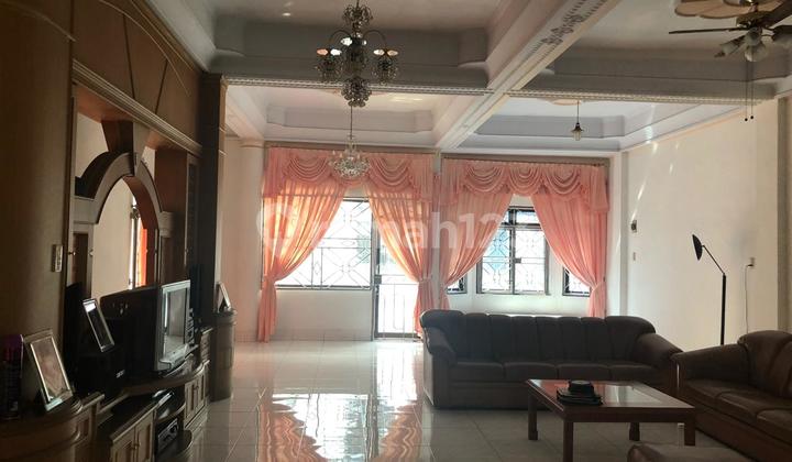 Di Jual. Ruko Hook, Jl. Thamrin, P. Siantar, Semi Furnished 10