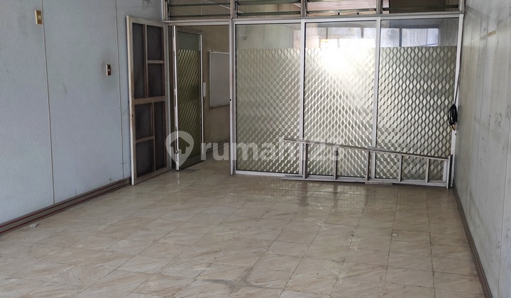 Di Jual Ruko Jl. Sutrisno, Lokasi Bisnis Semi Furnished 6