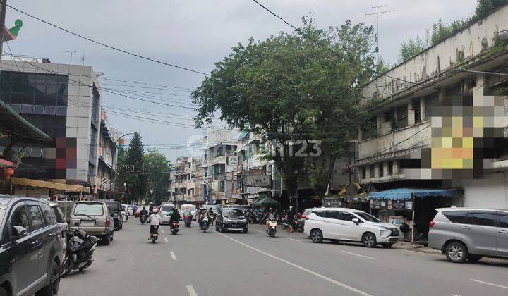 Gedung Tua Hook Luas Jl. Asia Sederetan Bank Bca Asia SHM 7