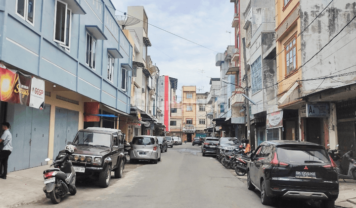 Ruko Jl. Lebong, Asia, Pusat Kuliner, 20 Meter Ke Bakso Lebong 1