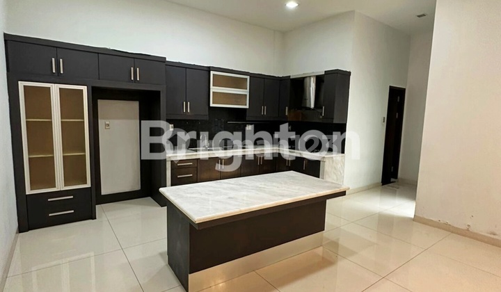 Perumahan Elite Daerah Medan Polonia, Semi Furnished 2