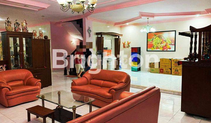 ruang tamu villa makmur indah, jl. makmur