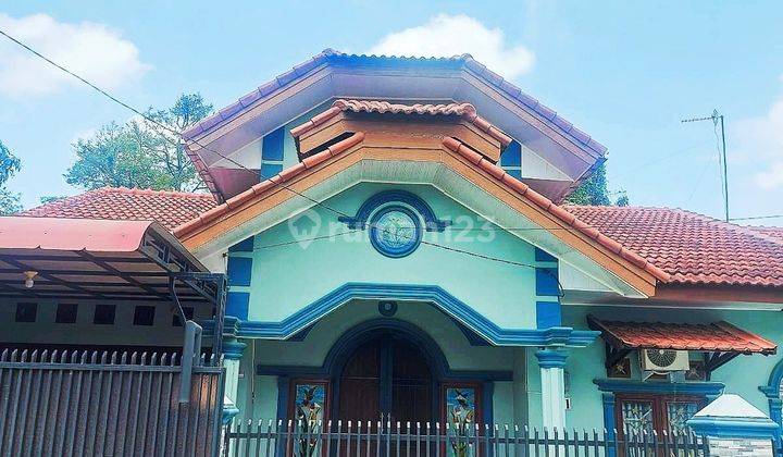 Rumah Luas Full Furnished, Jl. Eka Melati Eka Warni 1