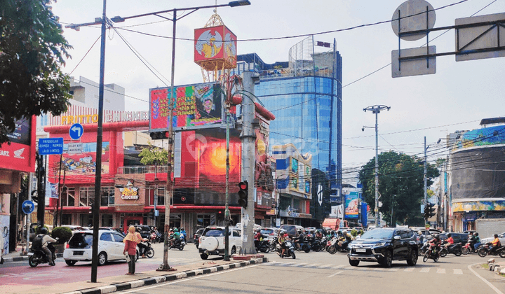 Ruko Inti Kota, Jl. Brigjend Katamso Seberang Waspada Lebar 5 M 2