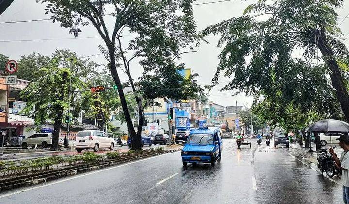 Ruko Jl. Gatot Subroto, Lantai 1 Saja. Dekat Brastagi Supermarket 1