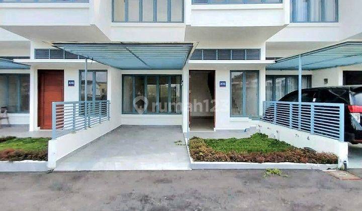 Rumah Baru. Komplek Jl. Karya Wisata, Johor. 5 Menit Dari J City 2