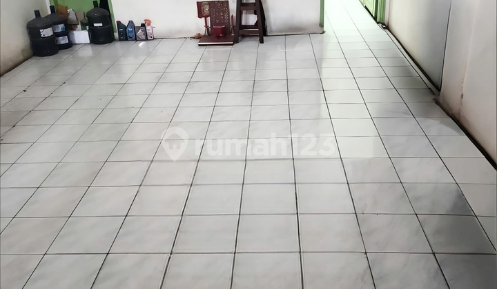 Business Hook Shop House Jl. Prof Hm Yamin / Serdang. Price Below Market. 2