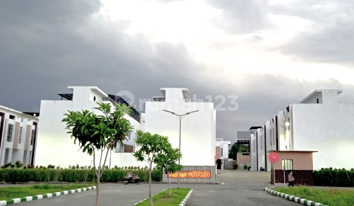 New House, Ready to Occupy. Green Park Complex, STM Ujung. Near POS