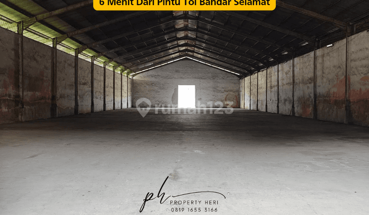 Gudang Luas 1.636 m2. Jalan Besar Tembung. Akses Container 40 Ft 1