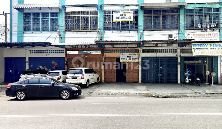 Wahidin Street Shop House. Near Negara Street Intersection. Long Parking Space. 2