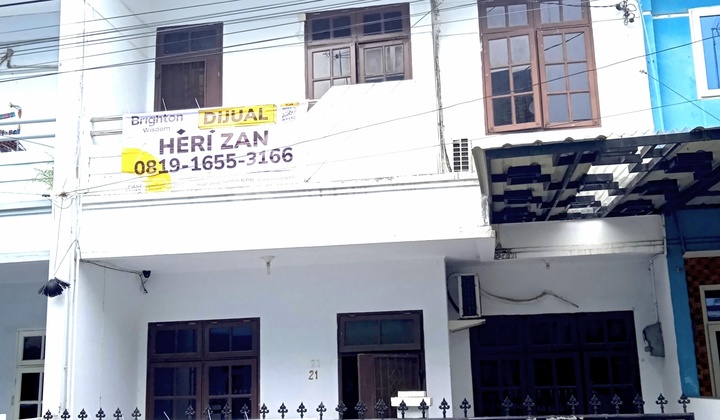 Komplek Jumadi Permai. Jl. Jemadi, Krakatau. Lebar 6 M. Siap Huni 2