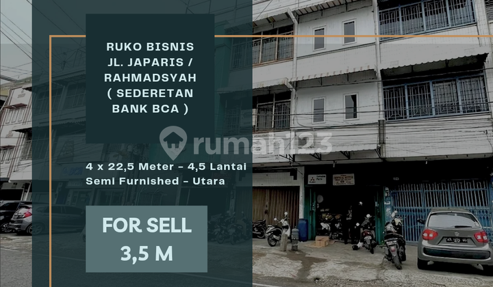Ruko Jl. Japaris, Rahmadsyah. Sederetan Bank BCA. Sparepart Mobil