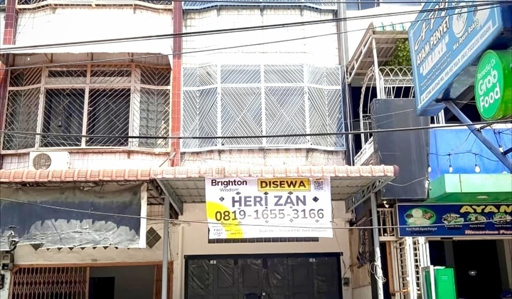 Ruko Jl. Letda Sujono, Pancing. Newly Renovated. Next to APJ Restaurant. 2