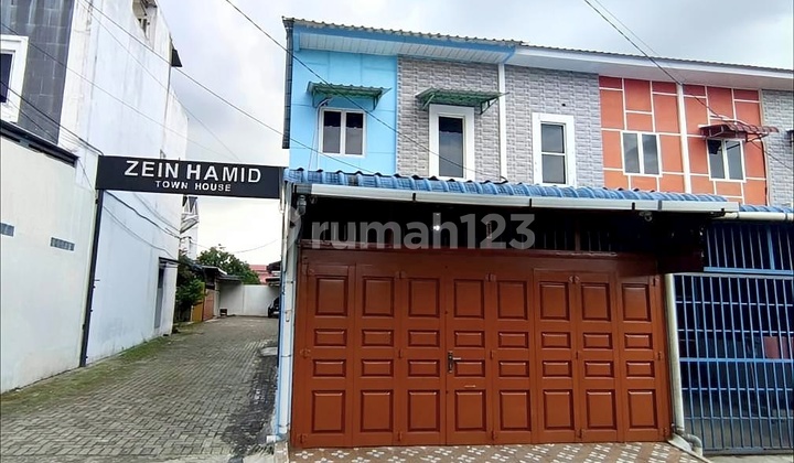 Zein Hamid Townhouse. Katamso, Titi Kuning. Near Maju Bersama.