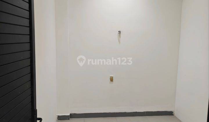 Ruko Komplek Multatuli. Ex Kantor. Baru Renovasi. Modern Look 2