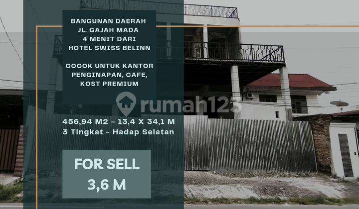 Gajah Mada Street Regional Building. 5 Minutes From Swiss Belinn Hotel. Gajah Mada Street Regional Building. 5 Minutes From Swiss Belinn Hotel.