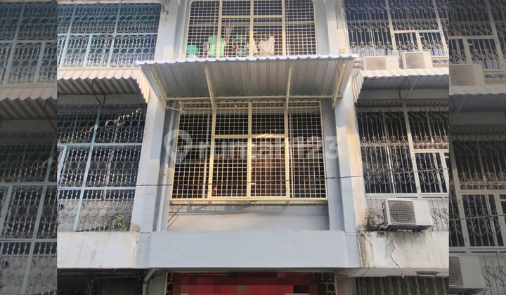 Ruko Daerah Jl. Asia. Jalan Kaki ke Thamrin Plaza. Harga Bagus