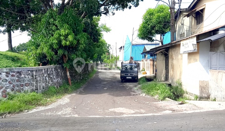 Gudang Tanah Luas. 400 Meter Dari Jl. Yos Sudarso, Simpang Kantor 2