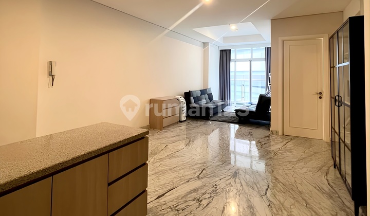 Condominium Podomoro Medan. 101 M2. 2 + 1 Bedrooms. Harga Bagus ! 2