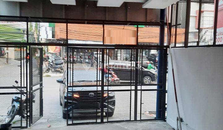 Dijual Ruko 3 Lantai Siap Luas 5x24 120m2 di Kebon Jeruk Jakarta Barat 1