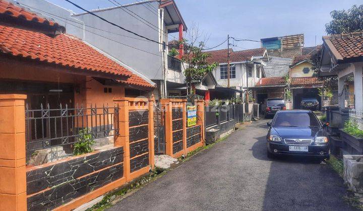 Disewakan Rumah Siap Huni di Dalam Komplek Regol Bandung 1