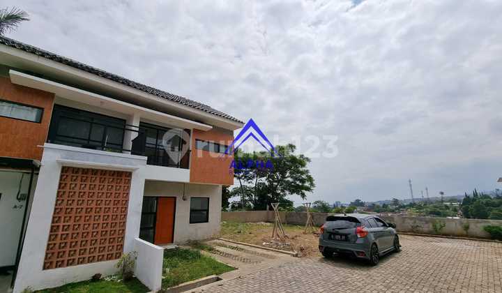 Dijual Rumah Eksklusif Siap Huni di Setiabudi Bandung 8