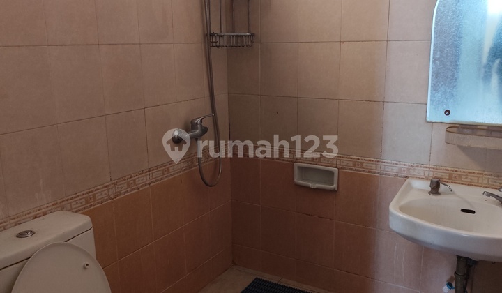 2-Story Ready-to-Occupy Minimalist House in Dago Near ITB Best Price 2