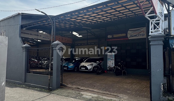 Ruang Usaha Siap Huni Cocok untuk Showroom Dekat Gerbang Tol