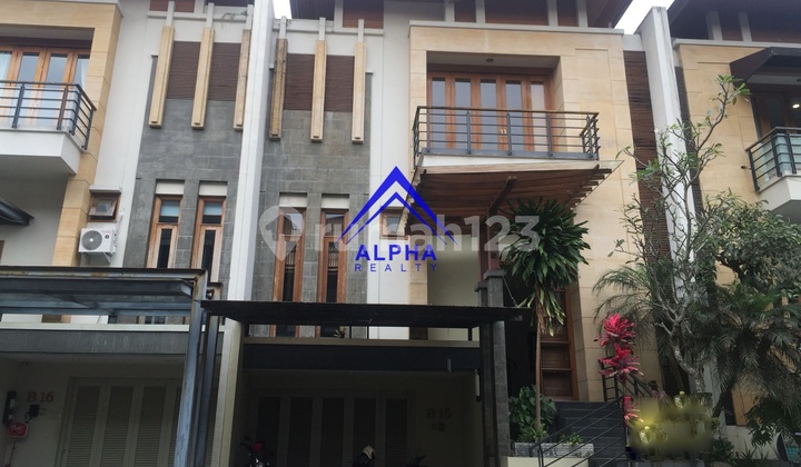 Townhouse 3 Lantai Siang Huni di Ciumbuleuit Harga Terbaik Townhouse 3 Lantai Siang Huni di Ciumbuleuit Harga Terbaik