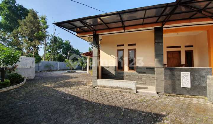 For Sale: Ready-to-Live-In House in Garut at the Best Price For Sale: Ready-to-Live-In House in Garut at the Best Price