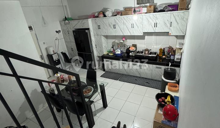 Rumah 4 Lantai Furnish Siap Huni Harga Terbaik 2