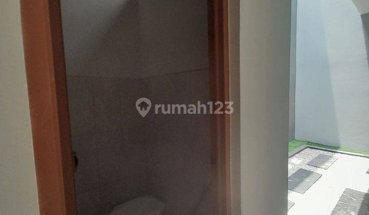 Dijual Rumah Taman Puspa Raya Citraland Surabaya Barat  2