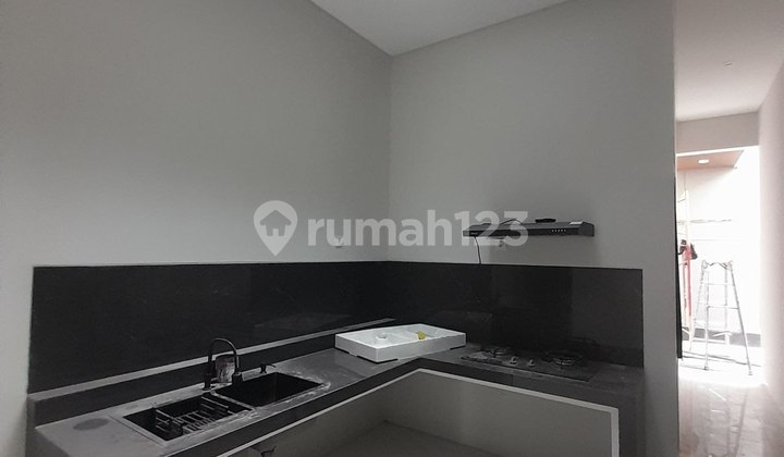 Dijual Rumah New Gress Galaxy Bumi Permai Araya Surabaya