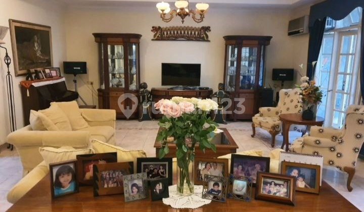 Dijual Rumah Mediterania Kebayoran Baru Jakarta Selatan 